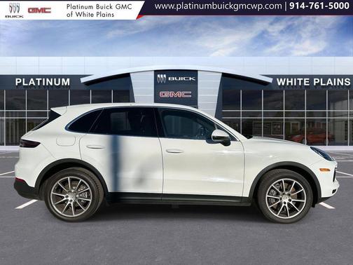 2023 Porsche Cayenne Platinum Edition