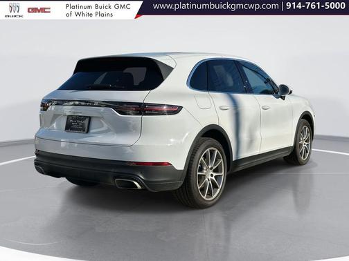 2023 Porsche Cayenne Platinum Edition