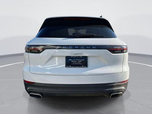 2023 Porsche Cayenne Platinum Edition