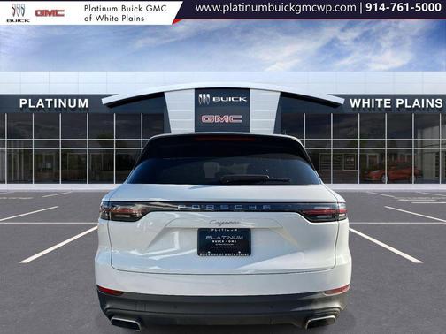 2023 Porsche Cayenne Platinum Edition