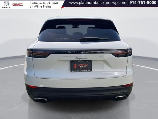 2023 Porsche Cayenne Platinum Edition