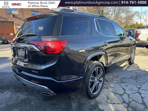 2018 GMC Acadia Denali