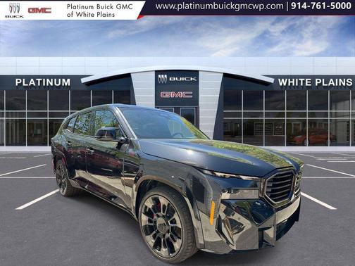 Black Sapphire Metallic 2026 BMW XM Label