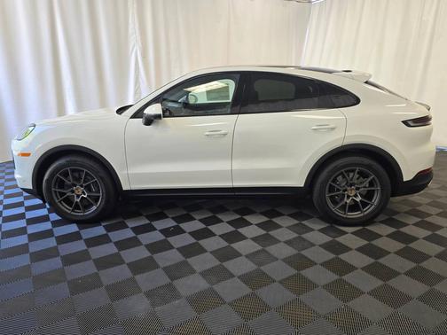 2025 Porsche Cayenne 