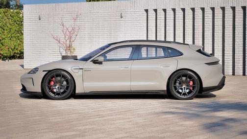 Chalk 2025 Porsche Taycan