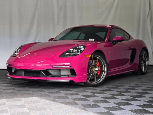 Ruby Star Neo 2025 Porsche 718 Cayman