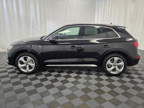 2025 Audi Q5 Premium Plus 45 TFSI S line quattro S tronic
