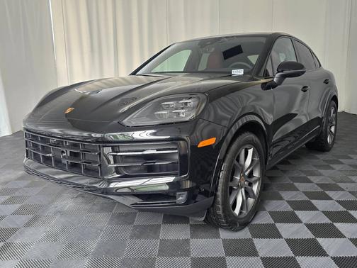 2025 Porsche Cayenne 