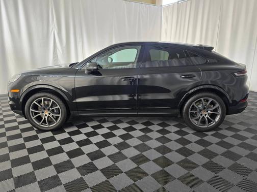 2025 Porsche Cayenne 