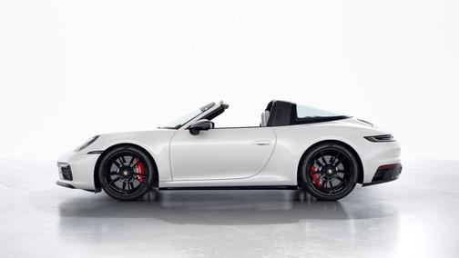 Carrara White Metallic 2023 Porsche 911