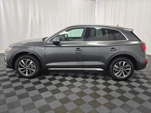 2024 Audi Q5 Premium 45 TFSI S line quattro