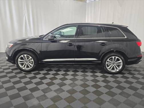 2025 Audi Q7 Premium Plus 55 TFSI quattro Tiptronic