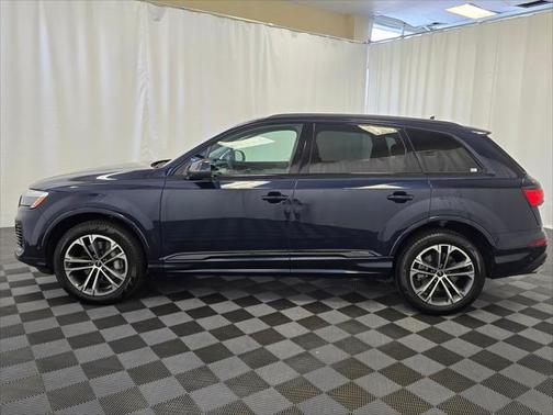 2025 Audi Q7 Premium Plus 45 TFSI quattro Tiptronic