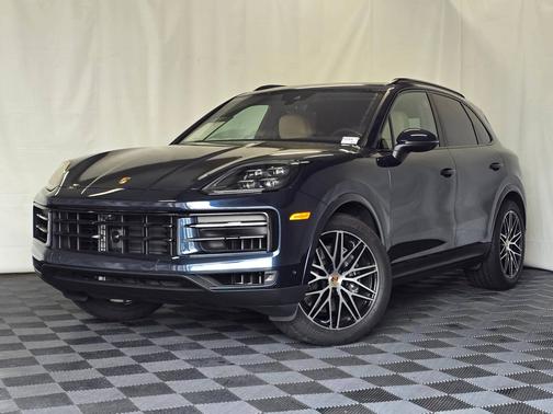 Algarve Blue Metallic 2025 Porsche Cayenne