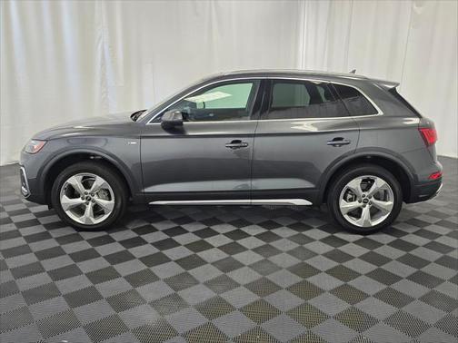 2025 Audi Q5 Premium Plus 45 TFSI S line quattro S tronic