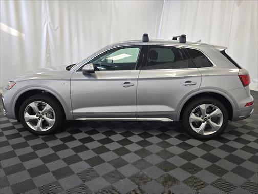 2025 Audi Q5 Premium Plus 45 TFSI S line quattro S tronic