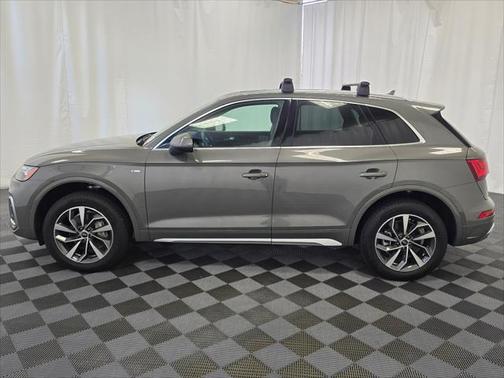 2025 Audi Q5 Premium Plus 45 TFSI S line quattro S tronic