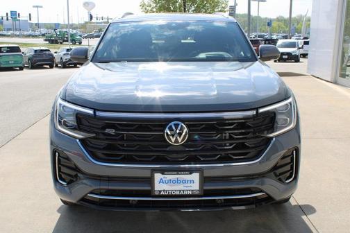 2024 Volkswagen Atlas Cross Sport 2.0T SEL R-Line