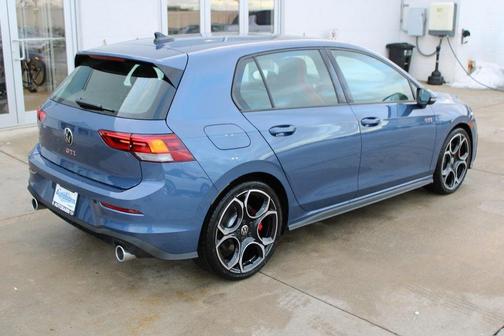 2026 Volkswagen Golf GTI AUTOBAHN