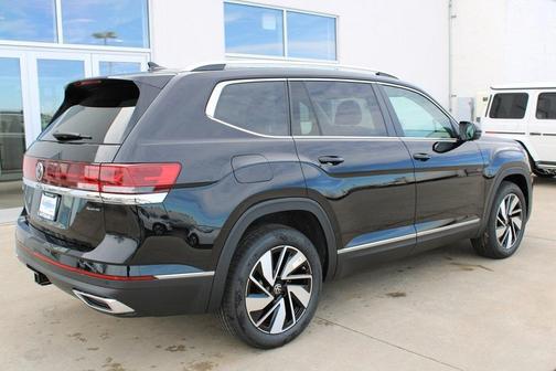 2025 Volkswagen Atlas 2.0T SEL