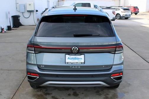 2025 Volkswagen Taos 1.5T SE