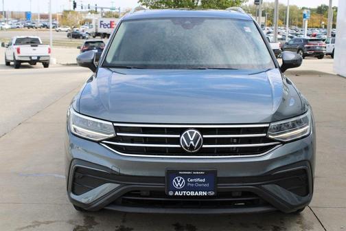 2023 Volkswagen Tiguan 2.0T SE