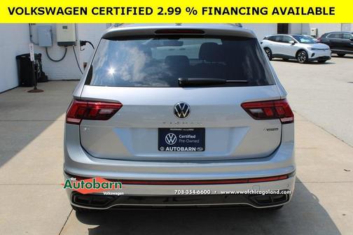 2024 Volkswagen Tiguan 2.0T SE R-Line Black