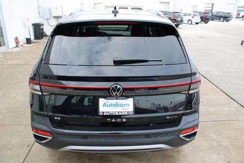 2025 Volkswagen Taos 1.5T SE