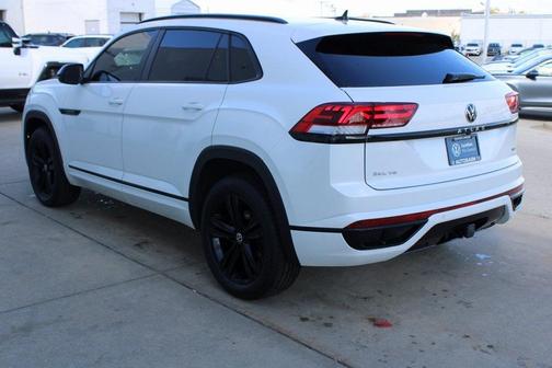 2023 Volkswagen Atlas Cross Sport 3.6 V6 SEL R-Line Black