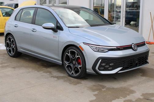 2026 Volkswagen Golf GTI AUTOBAHN