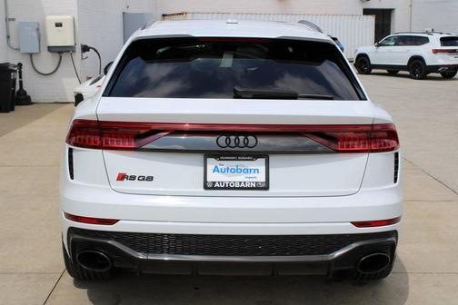 2023 Audi RS Q8 4.0T quattro