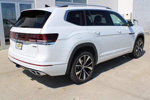 2025 Volkswagen Atlas 2.0T SEL Premium R-Line