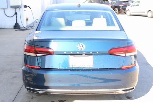 2020 Volkswagen Passat 2.0T SE