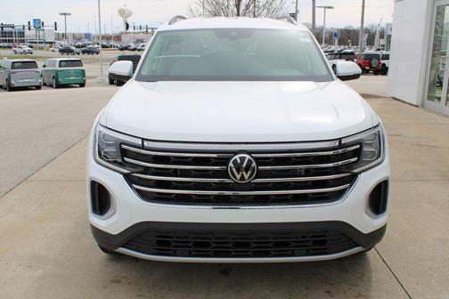 2025 Volkswagen Atlas 2.0T SE
