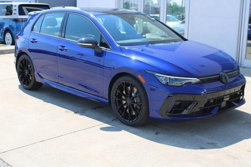 2025 Volkswagen Golf R 2.0T Black Edition
