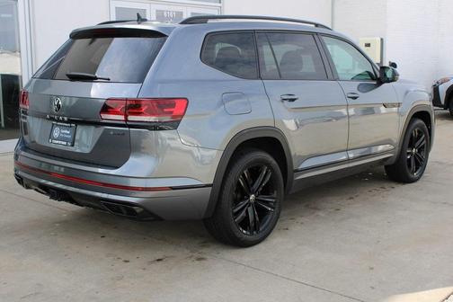 2023 Volkswagen Atlas 3.6 V6 SEL R-Line Black