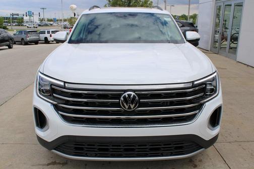 2025 Volkswagen Atlas 2.0T SE