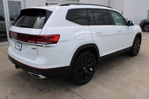 2025 Volkswagen Atlas 2.0T SE