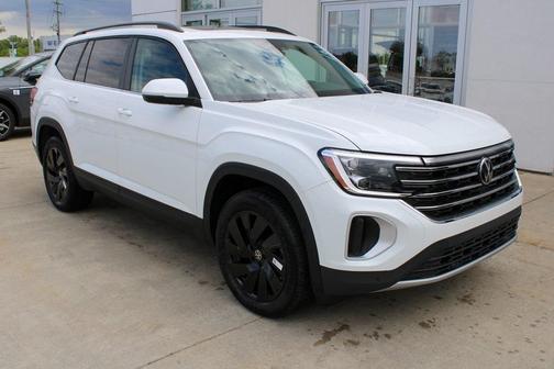 2025 Volkswagen Atlas 2.0T SE