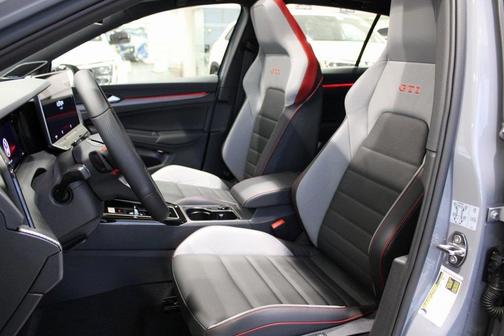 2026 Volkswagen Golf GTI 2.0T SE