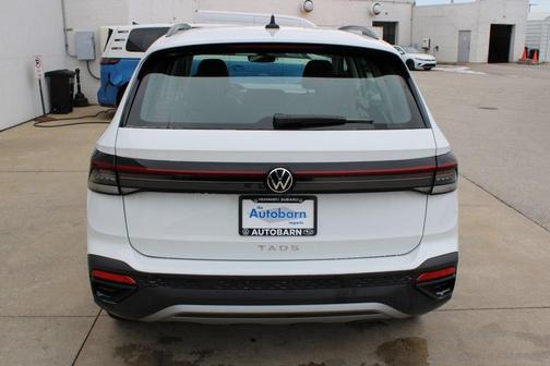 2025 Volkswagen Taos 1.5T S
