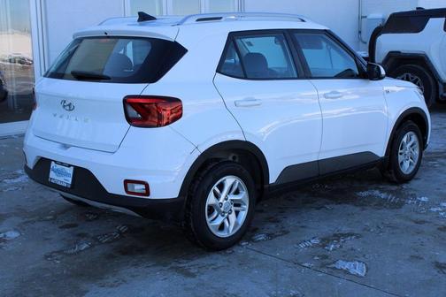 2020 Hyundai VENUE SEL