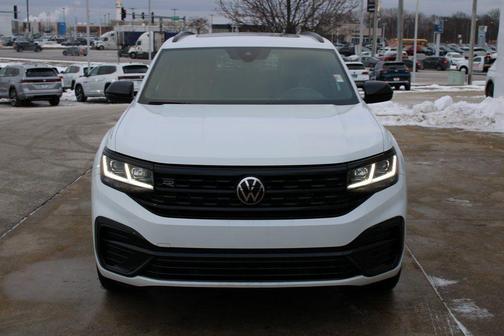 2023 Volkswagen Atlas Cross Sport 2.0T SEL R-Line Black