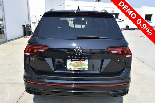 2024 Volkswagen Tiguan 2.0T SE R-Line Black