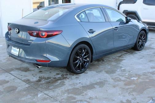 2025 Mazda Mazda3 2.5 S Carbon Edition