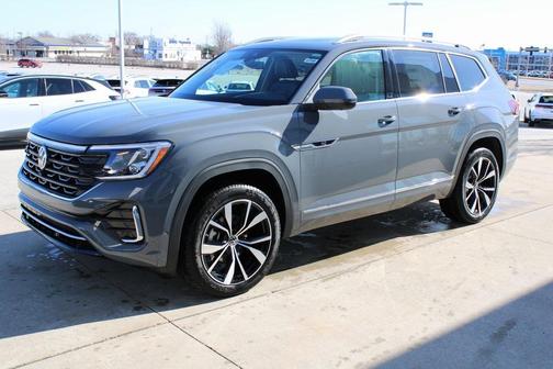 2025 Volkswagen Atlas 2.0T SEL Premium R-Line
