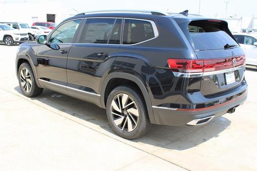 2025 Volkswagen Atlas 2.0T SEL