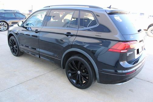 2020 Volkswagen Tiguan 2.0T SE R-Line Black