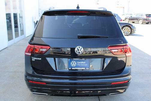 2020 Volkswagen Tiguan 2.0T SE R-Line Black