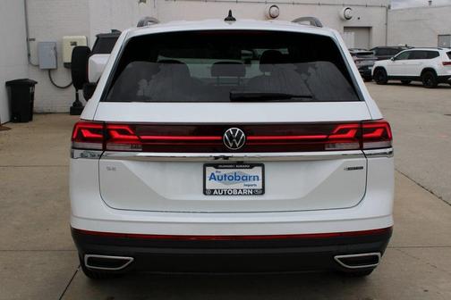2026 Volkswagen Atlas 2.0T SE